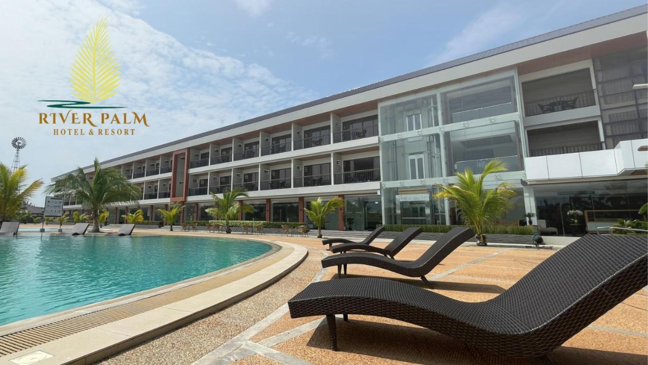 River Palm Hotel And Resort Powered By Cocotel Bugallon Kültér fotó